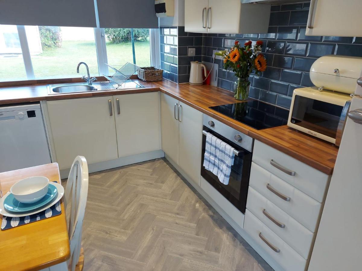 Galwad Y Mor A Coastal Escape In Pembrokeshire'S National Parks Villa Lamphey ภายนอก รูปภาพ
