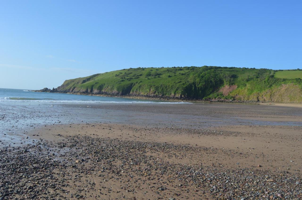 Galwad Y Mor A Coastal Escape In Pembrokeshire'S National Parks Villa Lamphey ภายนอก รูปภาพ