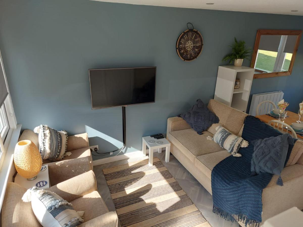 Galwad Y Mor A Coastal Escape In Pembrokeshire'S National Parks Villa Lamphey ภายนอก รูปภาพ