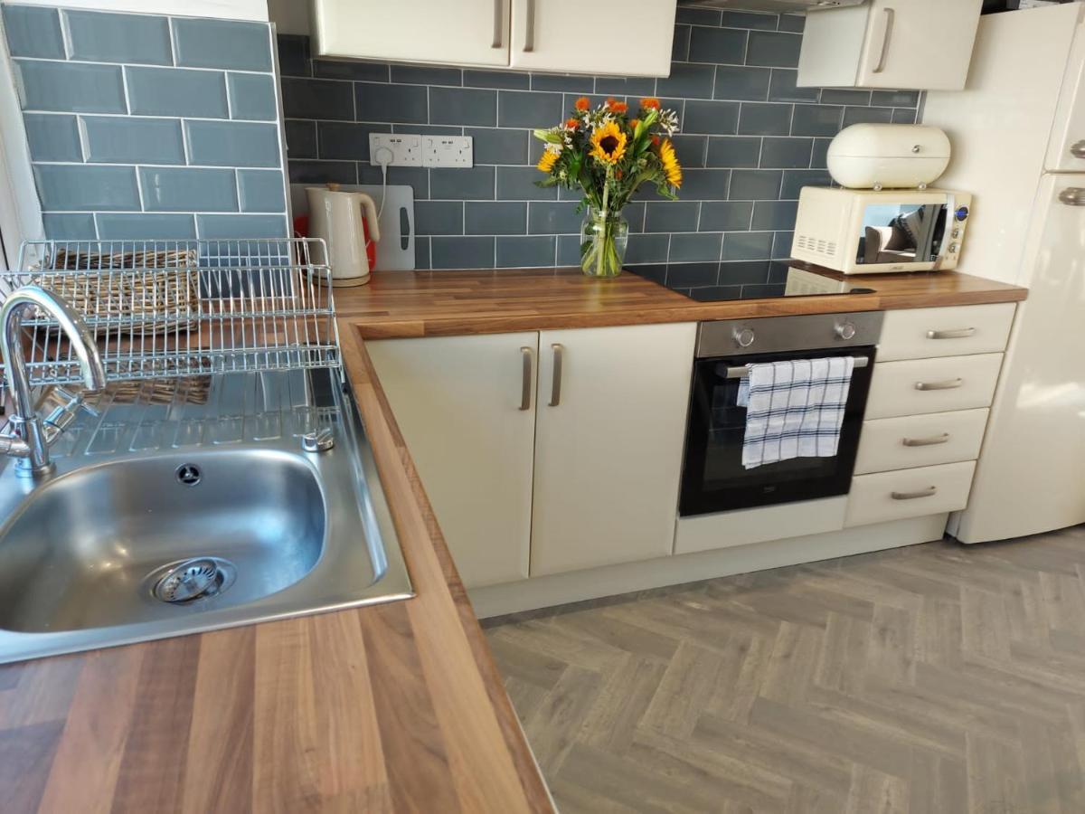 Galwad Y Mor A Coastal Escape In Pembrokeshire'S National Parks Villa Lamphey ภายนอก รูปภาพ